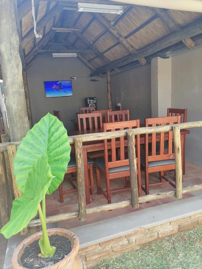 848 Guest House Виктория Фолс Екстериор снимка